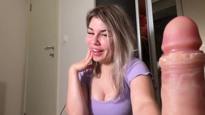 Misty Phoenix: Soy un genio y otorgo deseos