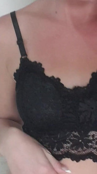 Minha linda bralette preta