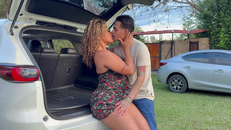 Danyelbigcockx21: Stranger Ebony MILF with Huge Boobs Seduces Me and Rides...