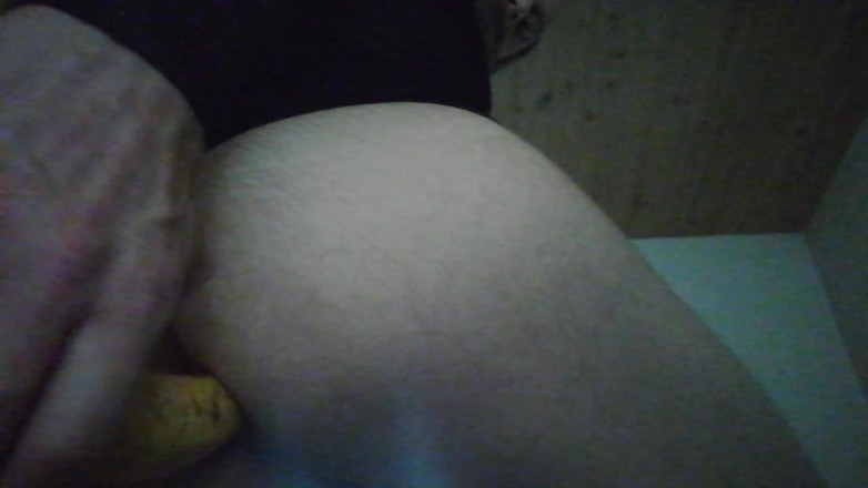 BDSM TS beginner: TS Bananas यात्रा गांड में
