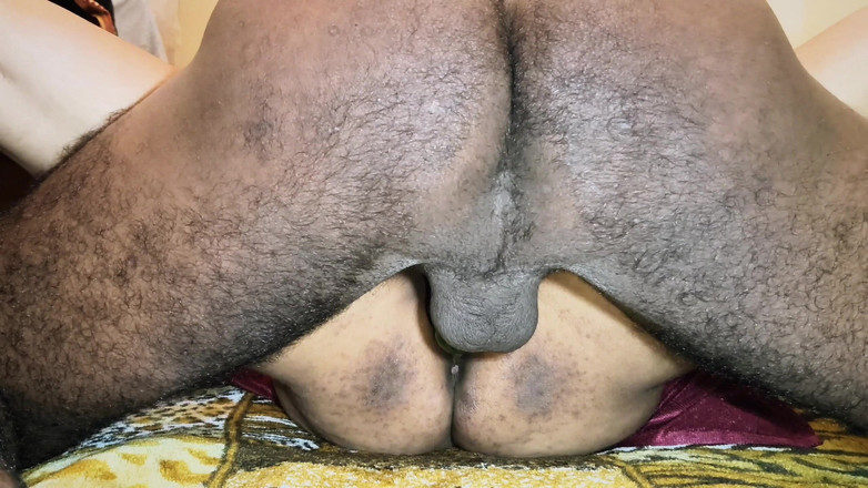 Raja puja: Üvey kız kardeşimin amına salatalık ve büyük bir yarak sokuyorum