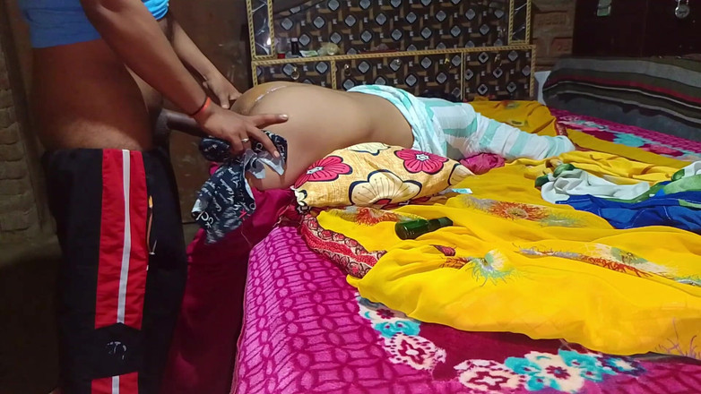 Priya_Sena_26: Bhabhi Ki seksvideo Hindi Main