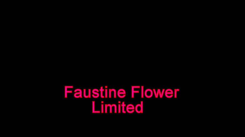 Faustine: Crossdresser Faustine auto facial comiendo leche