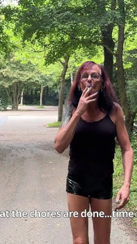 Trans Mistress Naomiperv Has a Dildo in Her Ass Outdoors