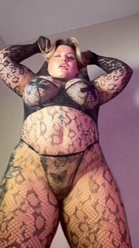 BBW з великою танцюючою сідницею Інструкції для стриптизу