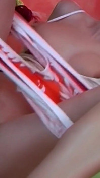 Big Booty College Lady miluje velké ptáky v kundičce