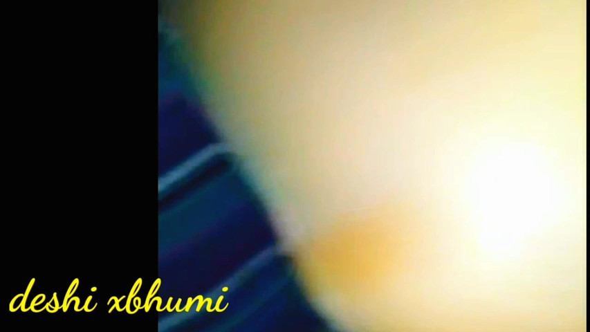 Desi Bhabhi Got Brinjal Inserted in Her Pussy (Bhumi99)