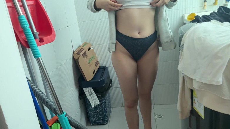 scarlettandc: Lesbians Fucking in Their Lingerie Calvin Klein