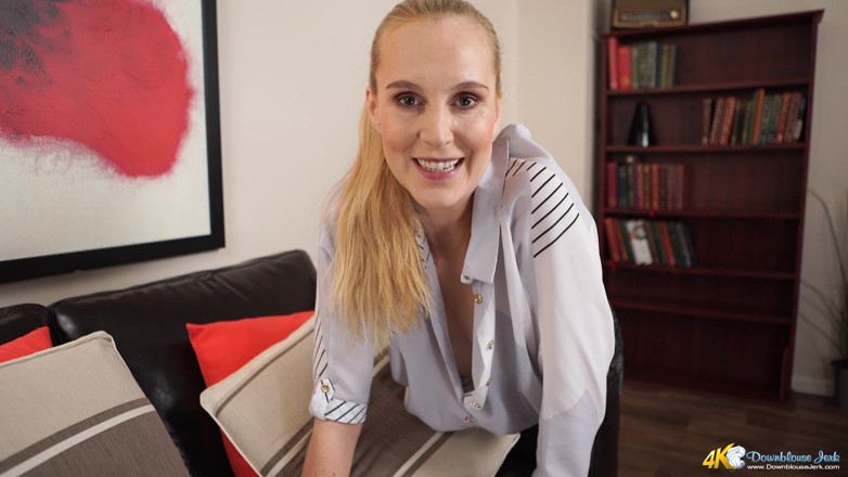 DownblouseJerk: Ariel Anderssen - blouse sexy - coaching masturbatoire