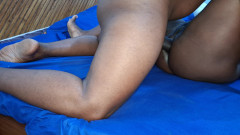 BMCs: Намагаюся звикнути до великого члена в мою незайману дупу