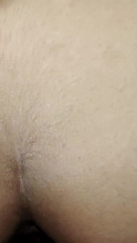 큰 자지로 엄마를 따먹는 새아빠의 친구, 엄마는 비명을 질렀어