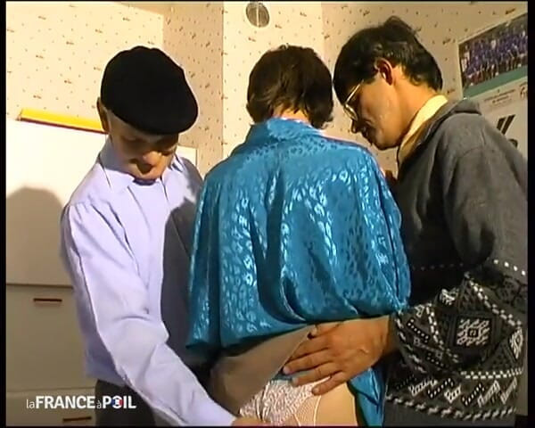 French Family Secrets: Alain presenta il suo nuovo piano per il culo al...