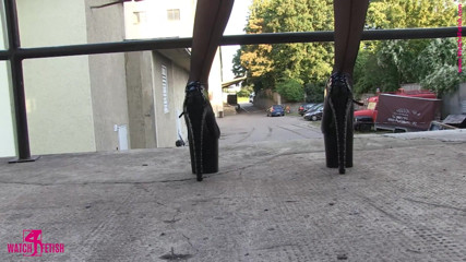 Watch4fetish: Těsný latex na horké kůži