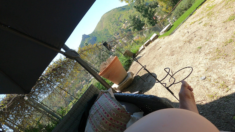 Johnny Sins: Natural Petite Brunnette Esguicha Mountainside - Lana Smalls