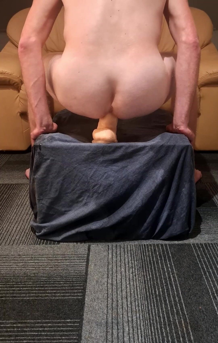 NoFace Twink X: Hot Gay Twink Takes Big Dildo Rosebay Xxl 6 Cm Diameter
