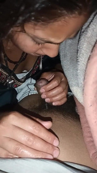 Indian Desi Cheating Housewife Giving Sloppy Job to Her Lover in Night
