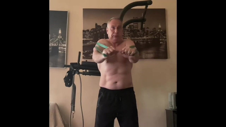 Alex Igogo: Lo que estás mirando