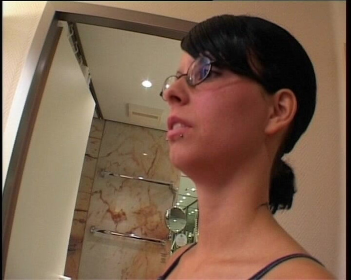 German Fuck Movie: Dietro le porte tedesche è scopato diligentemente - film completo