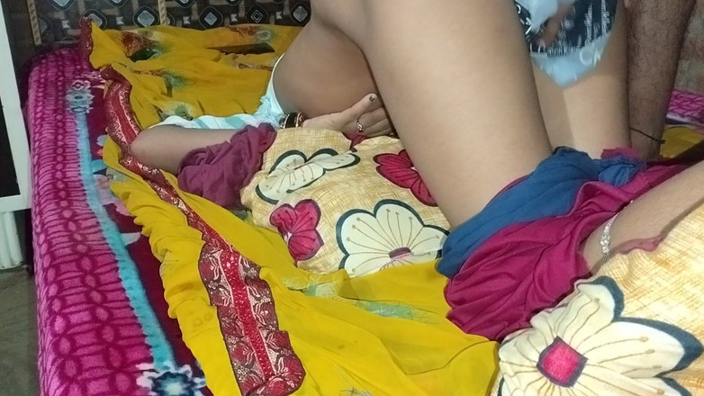 Priya Sena: Beautiful Indian Desi Girl