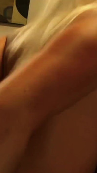 Bác sĩ Carla Cox không thể cưỡng lại việc cưỡi con cu đen khổng lồ của Jason Brown