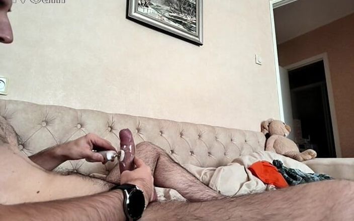 webcamboy98: इराजर और टूथब्रश से सरल वाइब्रेटर