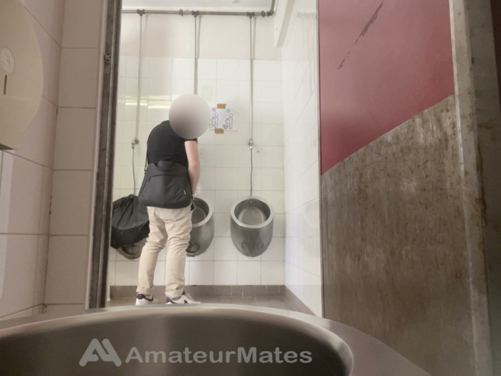 AmateurMates: Amateur Straight Boy Trying to Get Caught at Public Urinal