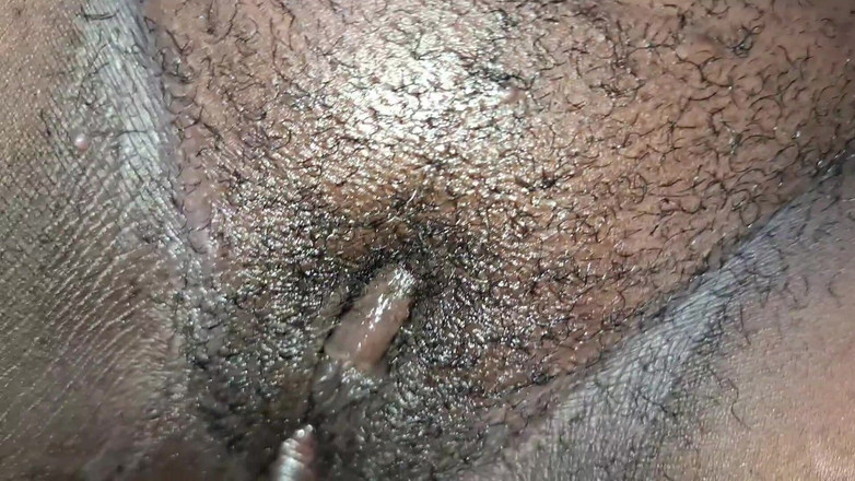 BMCs: Cowok ini ngentot pantat perawanku