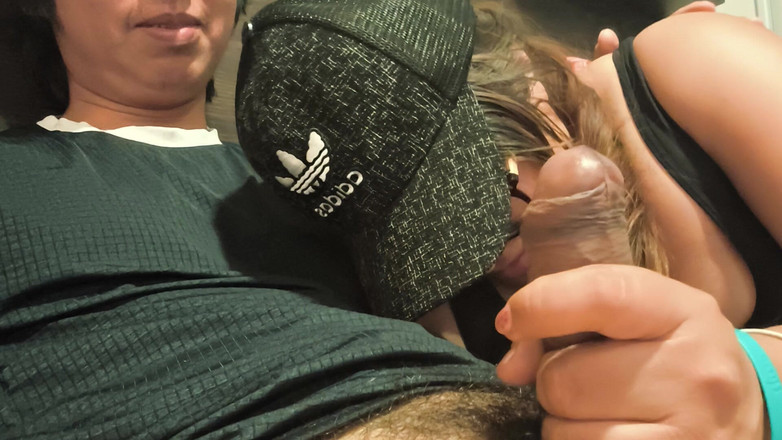 Moo DBOXXX: Saya Dan Ibu Tunggal Di Tempat Tid Ur Bersama, Dia...