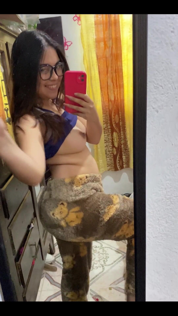 camicamilahotwife: 누가 와서 나를 얻을 감히?