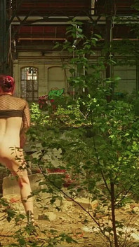 Erotics in Ruins