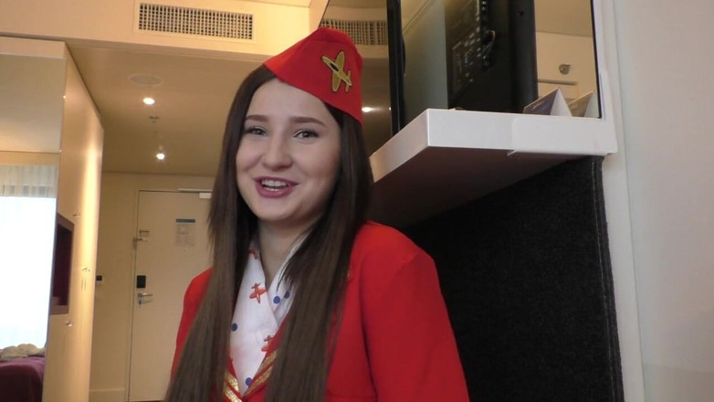 FakeflightAgent: Russische teen stewardess cherry vollgespritzt