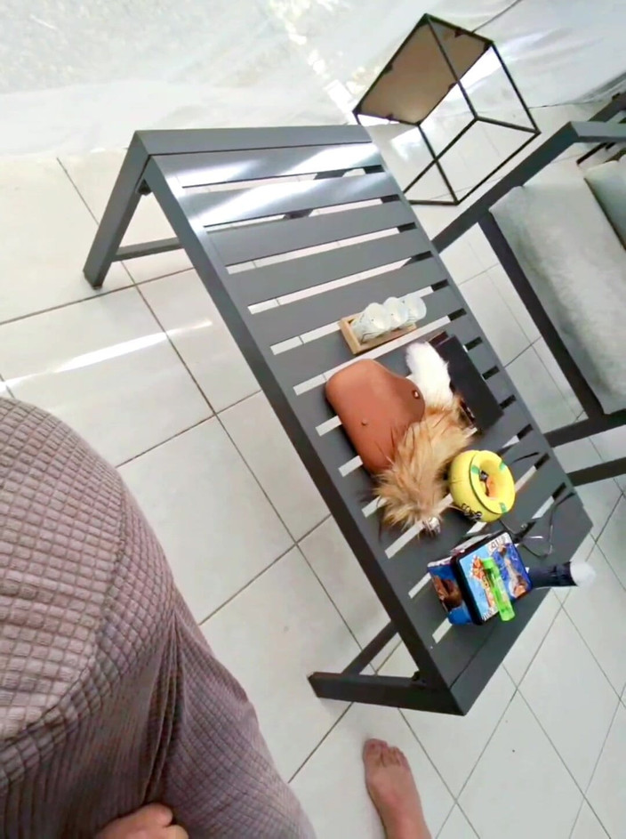 Sofy13: MILF se podřídil příkazům svého pána to dobře prdel kurva...