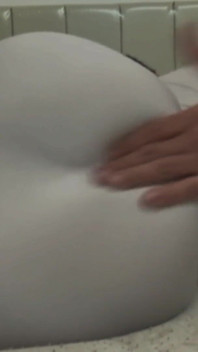 그녀의 보지를 따먹는 1