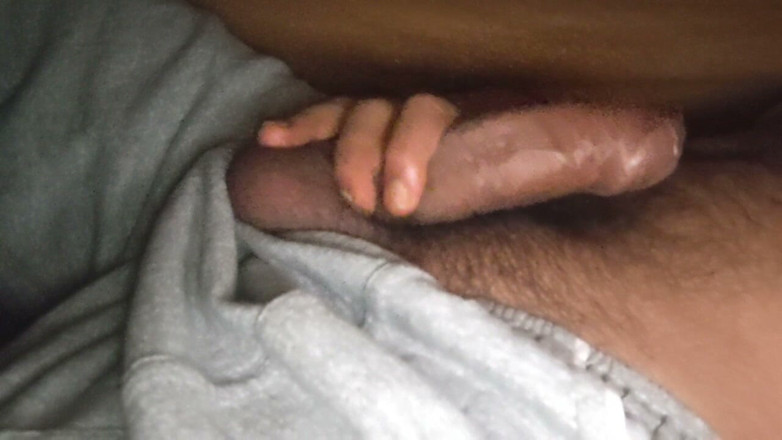 MyBigDick100: Precum suco do meu pau faz porra som