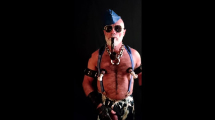 MusclesCigarsFFPig: Nipple Pumping