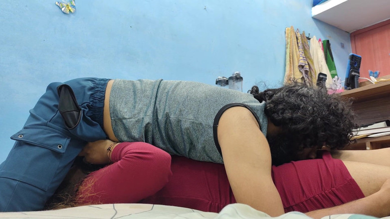 Vaishnavysharunraj: จูบตูดสุดฮอตกับ Pennis Kiss และโรแมนติกตูดสุดฮอตกับ 69 โรแมนติก