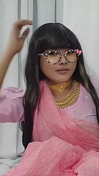 Momen mesra-mesraan pasangan hot india di ranjang