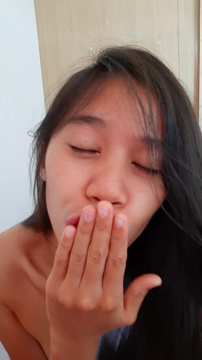 creamberryfairy: Würdest du mich ficken?