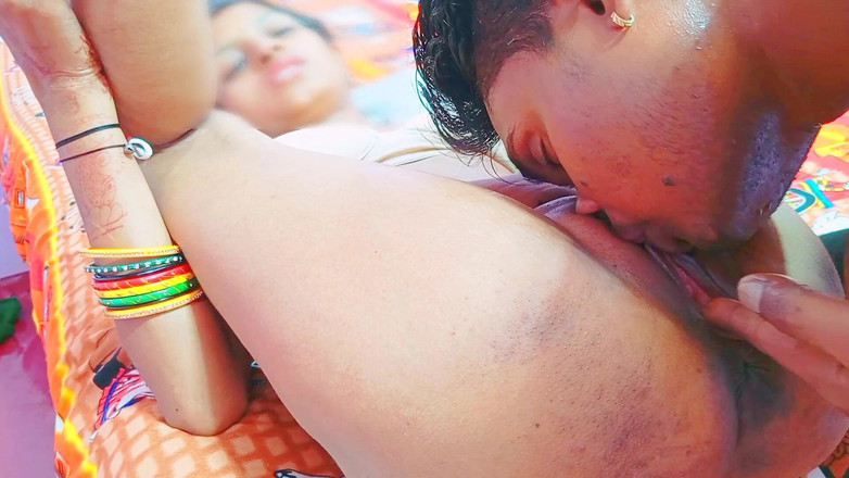 BadAim6: Komal Didi lízání kundičky