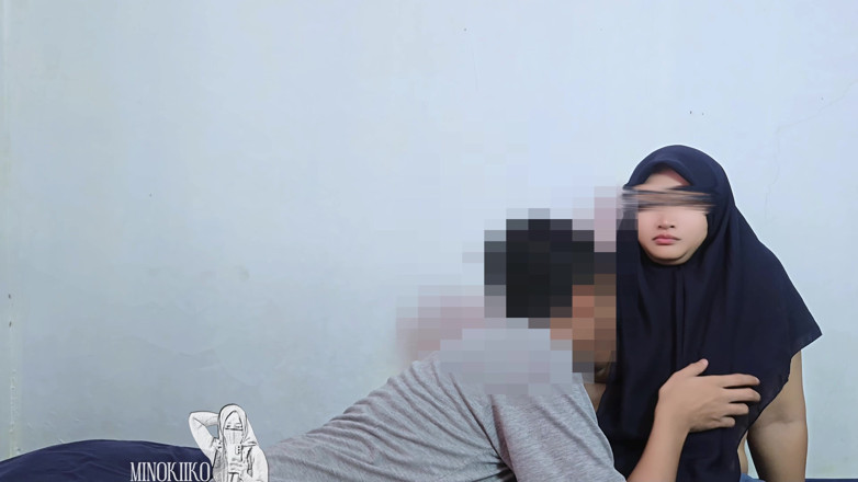 Minokiiko: Arrapata hijab matrigna che rimane, quelle figa miLF viene scopata...