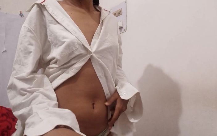 desigirl93: Desi village ragazza masturbando sgrillettamento chudai