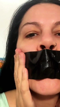 Pompare le labbra su nastro d'argento