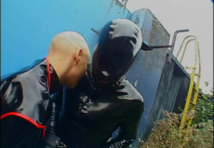 Absolute BDSM films - The original: Menjilat pepek dalam pepek bertatah menghinakan