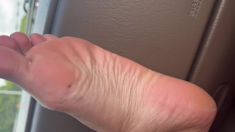 Nali Marie: Close-up Toe Wiggling Wrinkled Soles Painted Toenails POV
