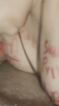 Indiana esposa Priya dá boquete para marido amigo
