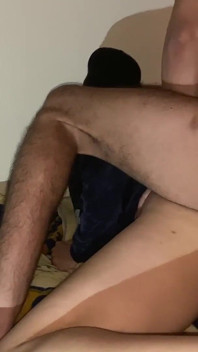 Arabiska algeriska styvsyster blir anal av en stor kuk och han cum i hennes fitta