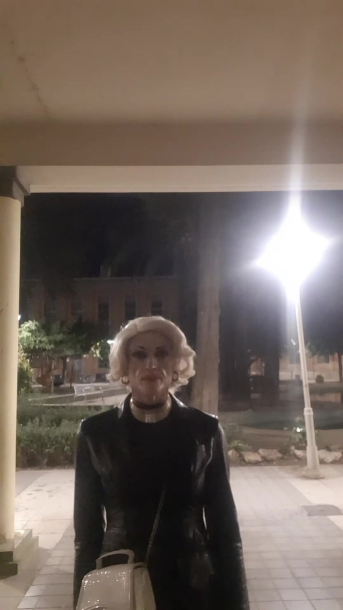 Tatiana Zorrita: 在街上