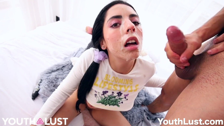 Youth Lust: Brooke college girl Mini Gang - YouthLust.