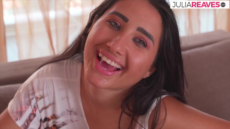 Cum Date Me: Ragazza sexy viene leccata nella figa e poi cavalca un...