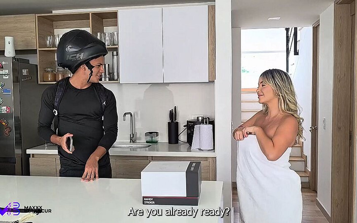 Maxxx Betancur: Bionda colombiana paga un ragazzo delle consegne con del sesso -...
